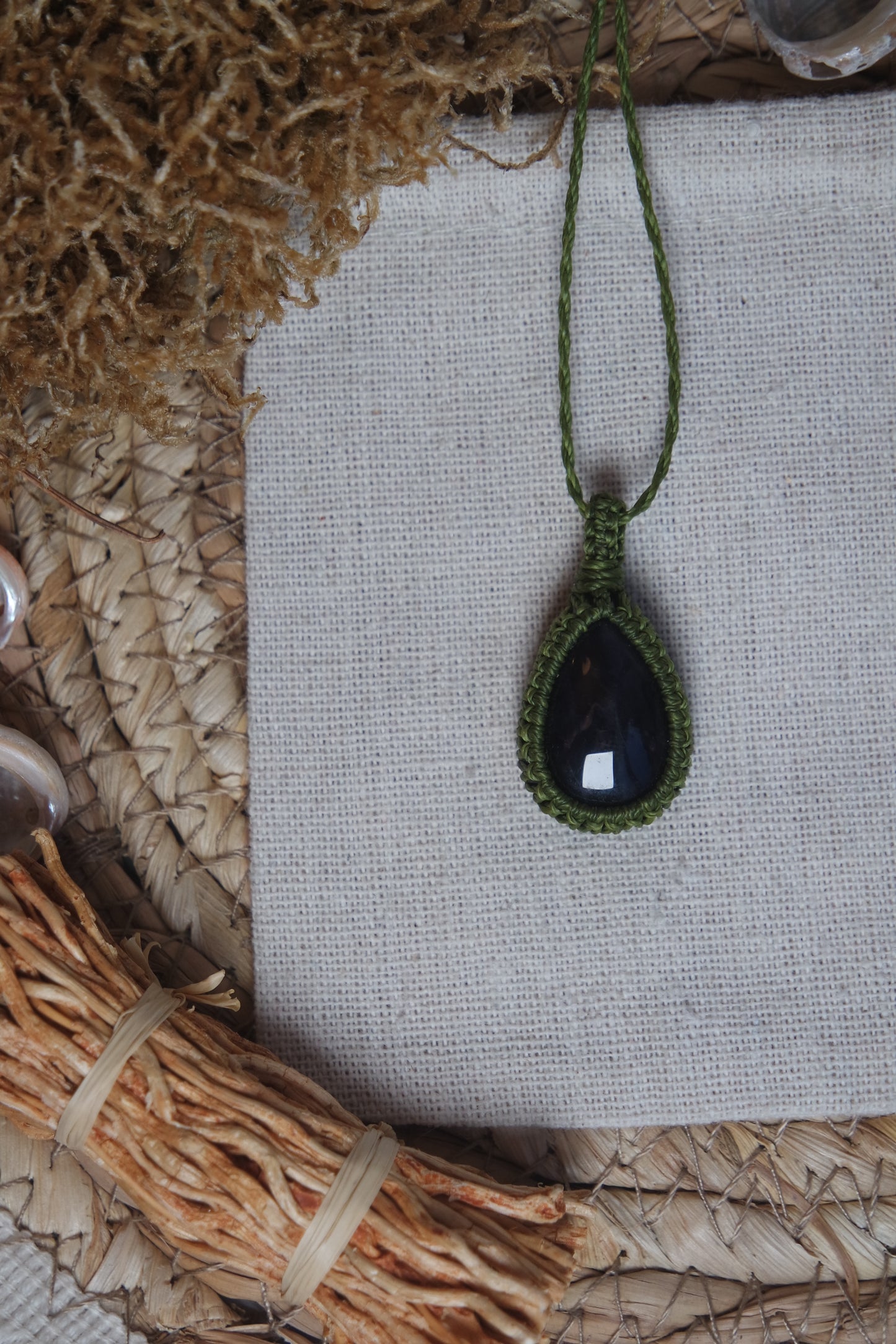 Amethyst Makramee Kette ~ Neralia