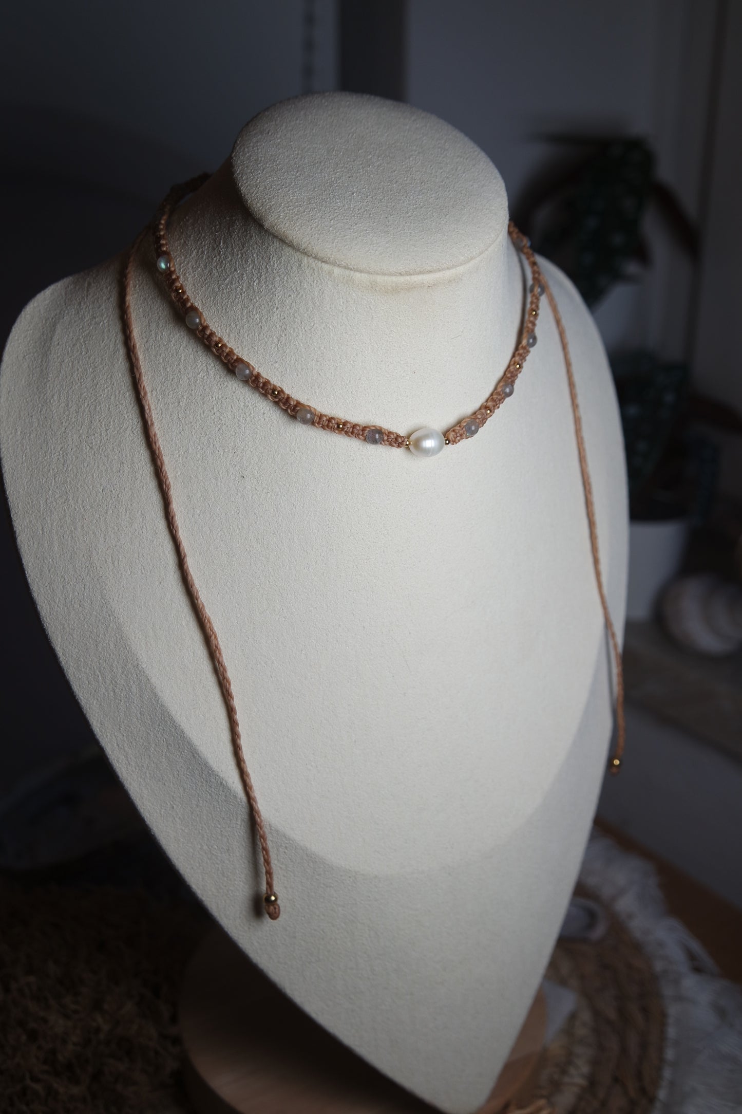 Labradorit Makramee Kette ~ Thalyn