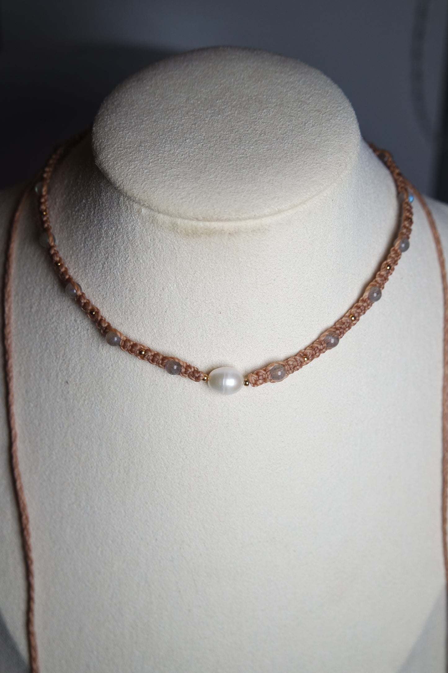 Labradorit Makramee Kette ~ Thalyn