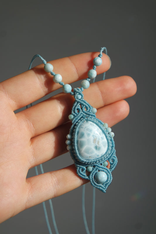 Larimar Makramee Kette ~ Nebelkind