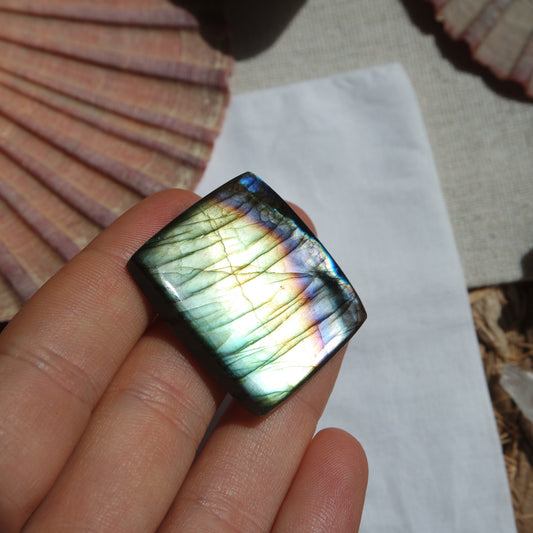 Labradorit Cabochon ~ 33XN