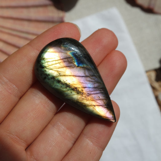 Labradorit Cabochon ~ 33XR