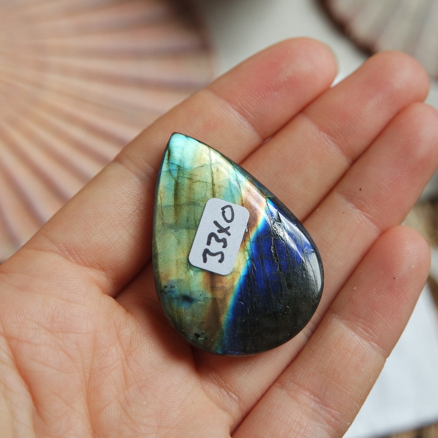 Labradorit Cabochon ~ 33XO