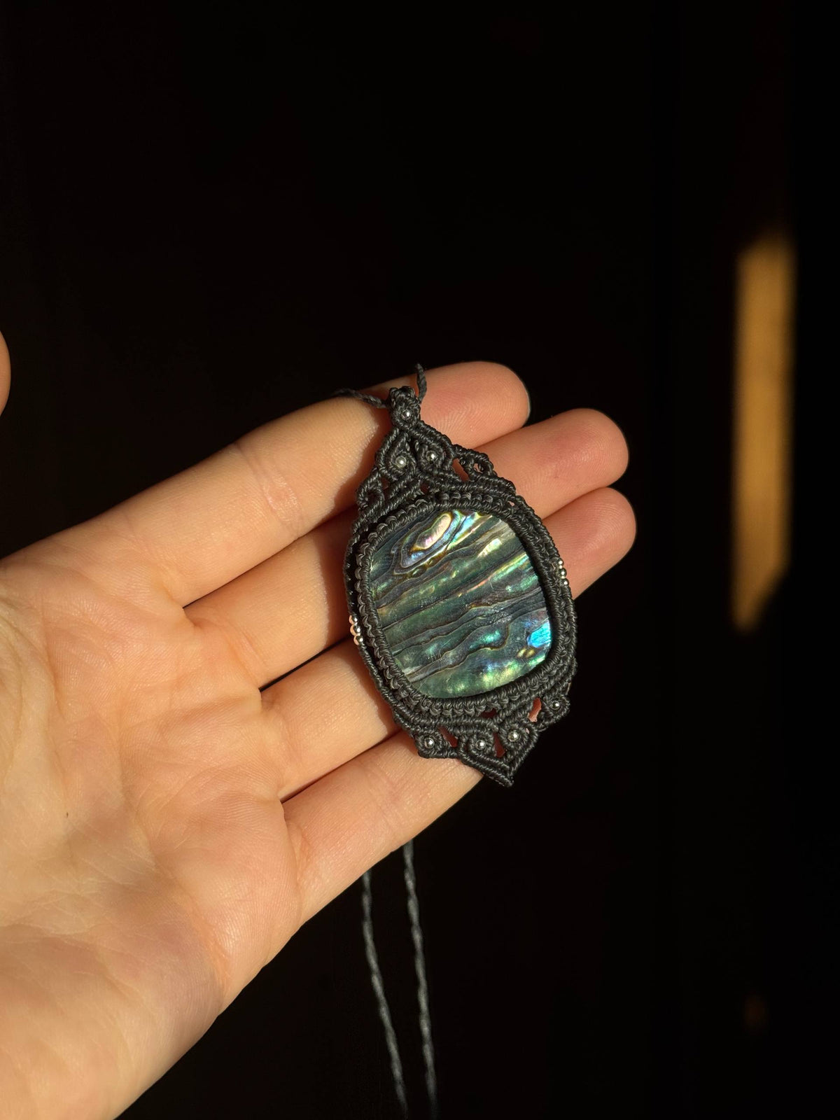 Abalone Makramee Kette ~ Waldschimmer