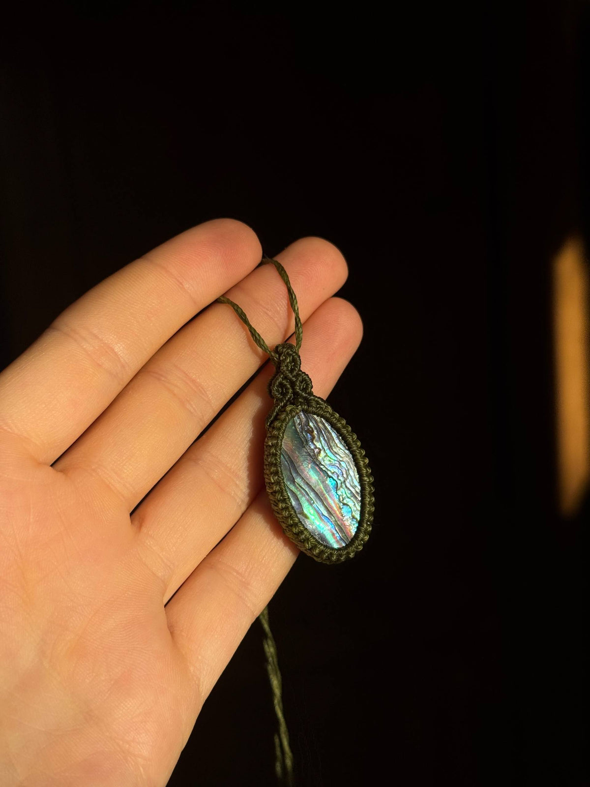 Abalone Makramee Kette ~ Waldgeheimnis