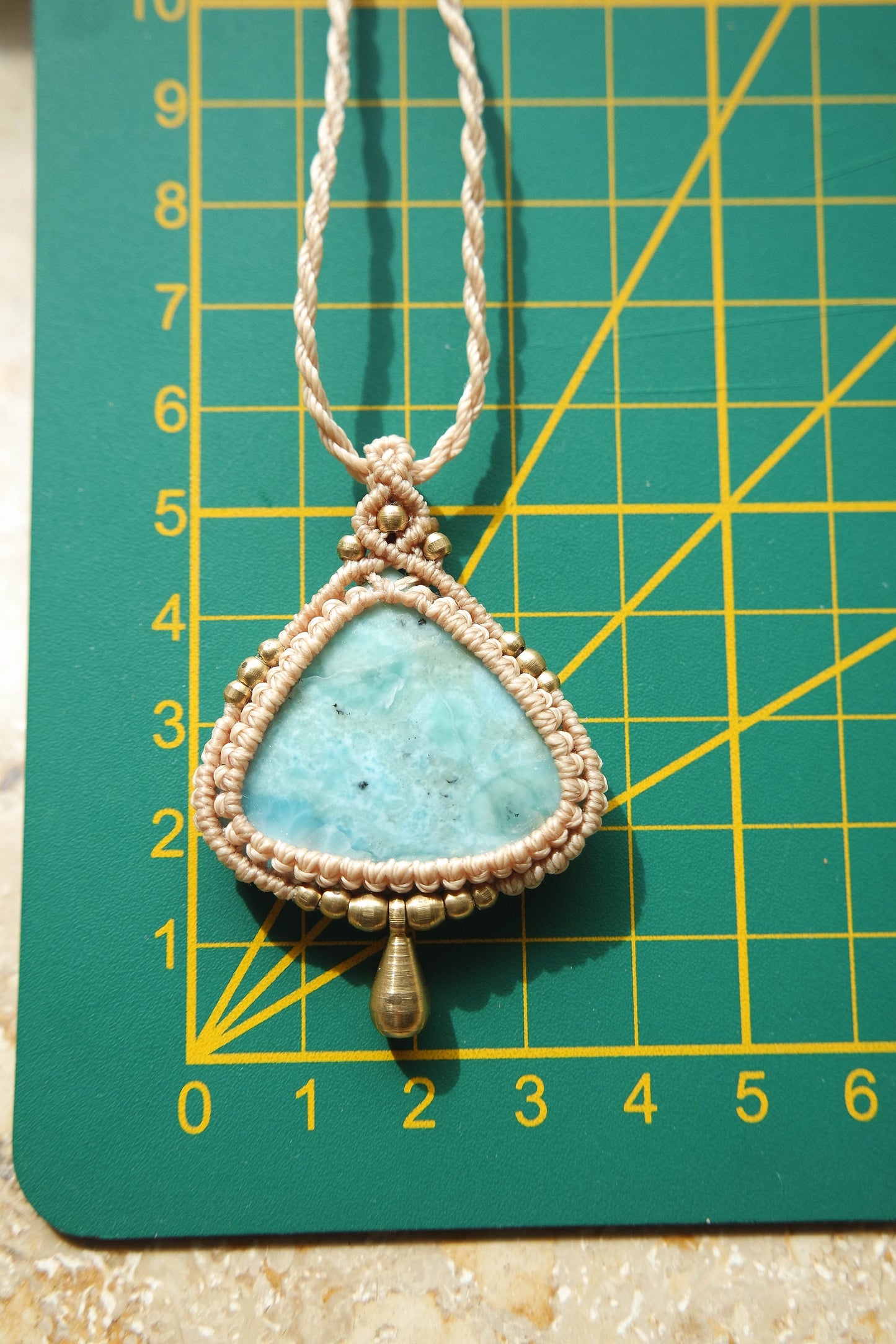 Larimar Makramee Kette