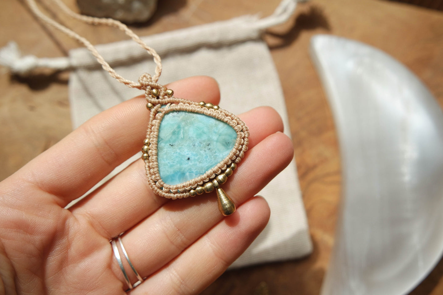 Larimar Makramee Kette