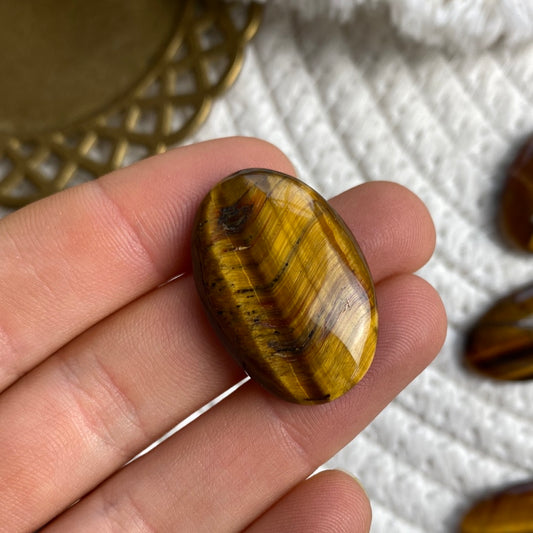 Tigerauge Cabochon ~ 9