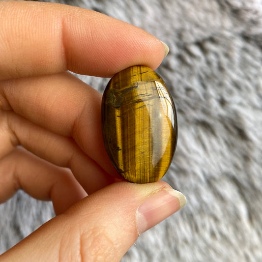Tigerauge Cabochon ~ A2